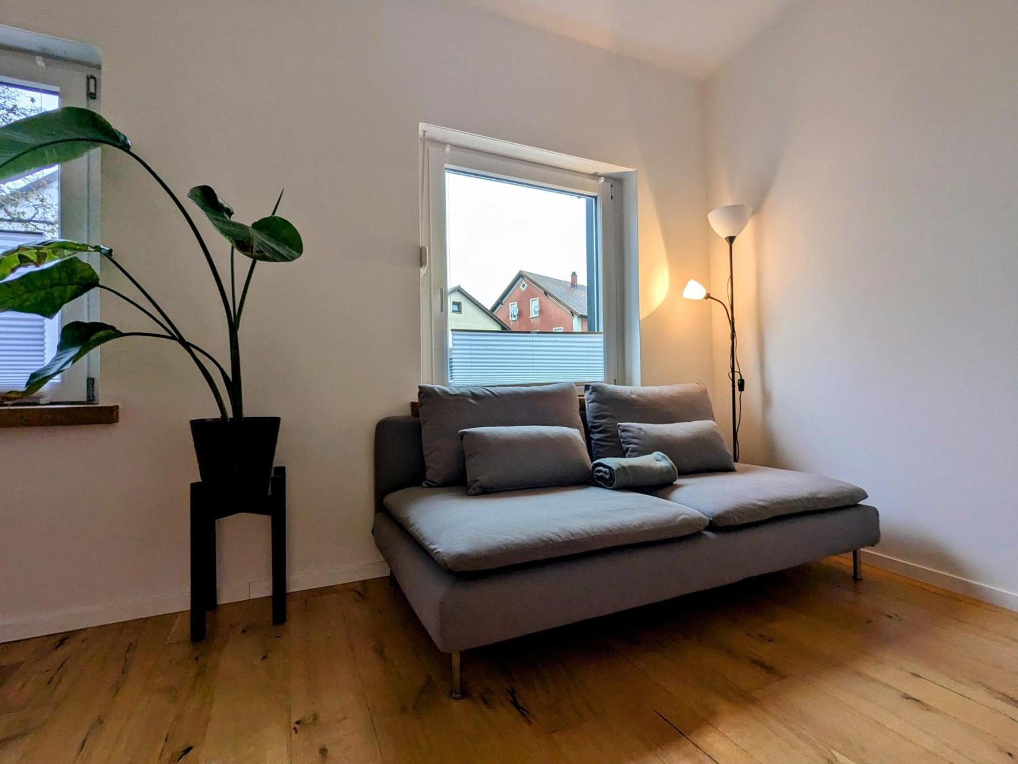 55Qm Messe Wohnung, Trade Fair, 6 Minuten Zur Messe ไรน์ชเตทเทน ภายนอก รูปภาพ